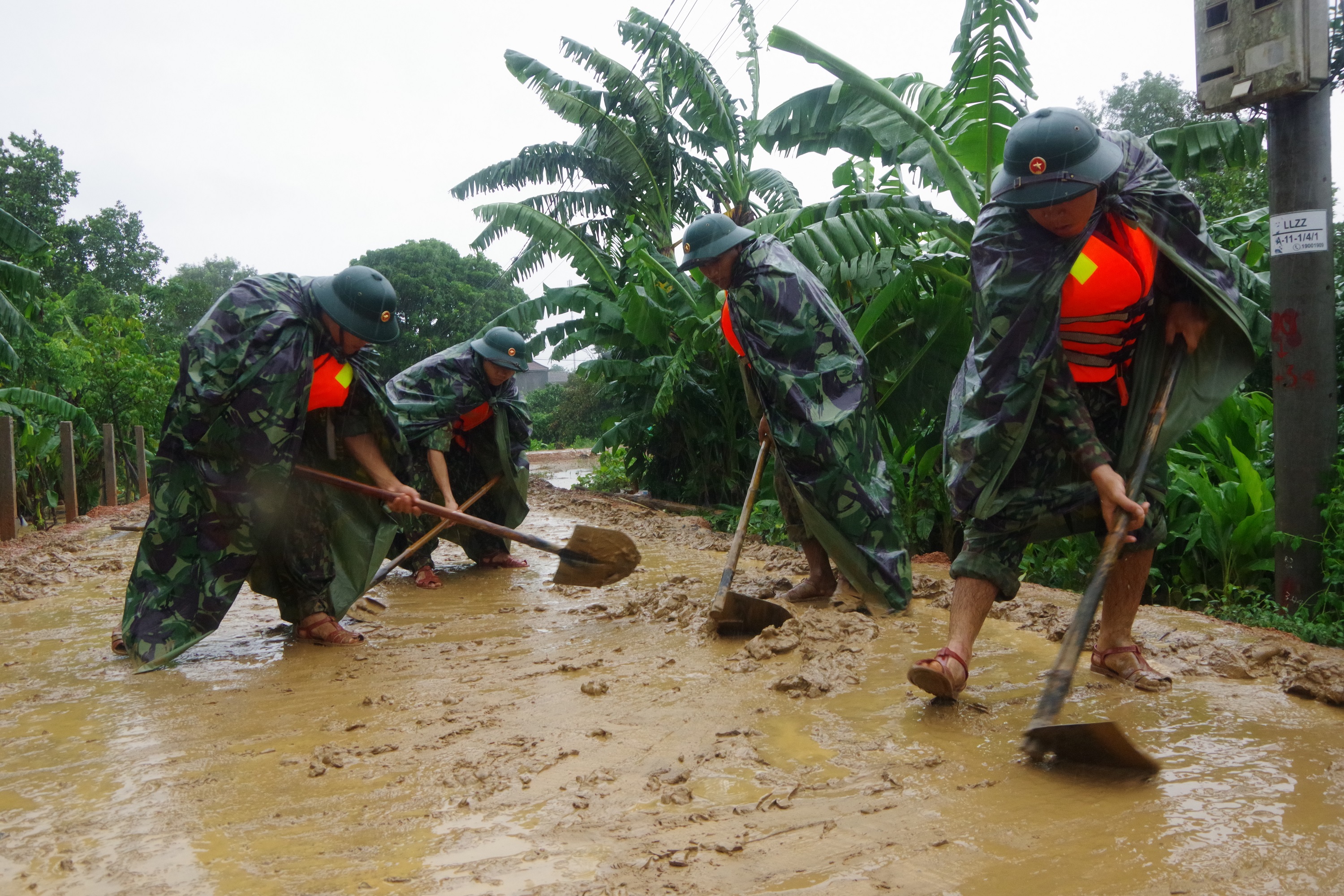 Các tỉnh miền Trung thiệt hại nặng do mưa lũ